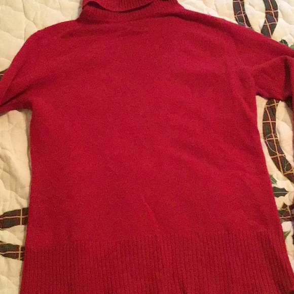 Sweater - Picture 2 of 2